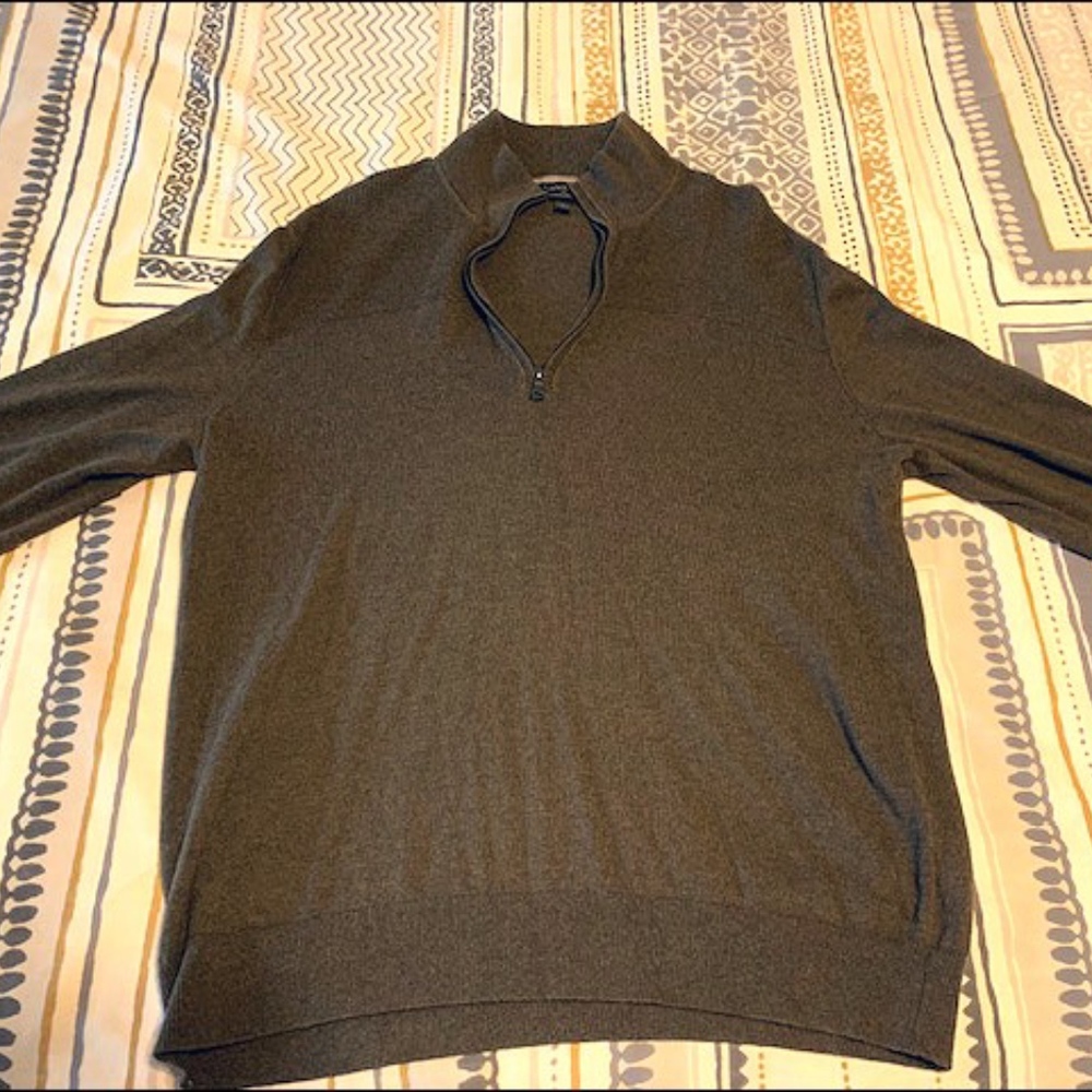 Men's L 1/2 zip sweater (green) Banana Republic